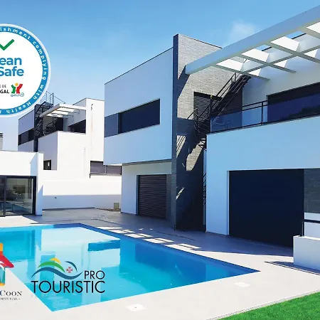 Cocoon - Family & Friends Retreat Holiday home